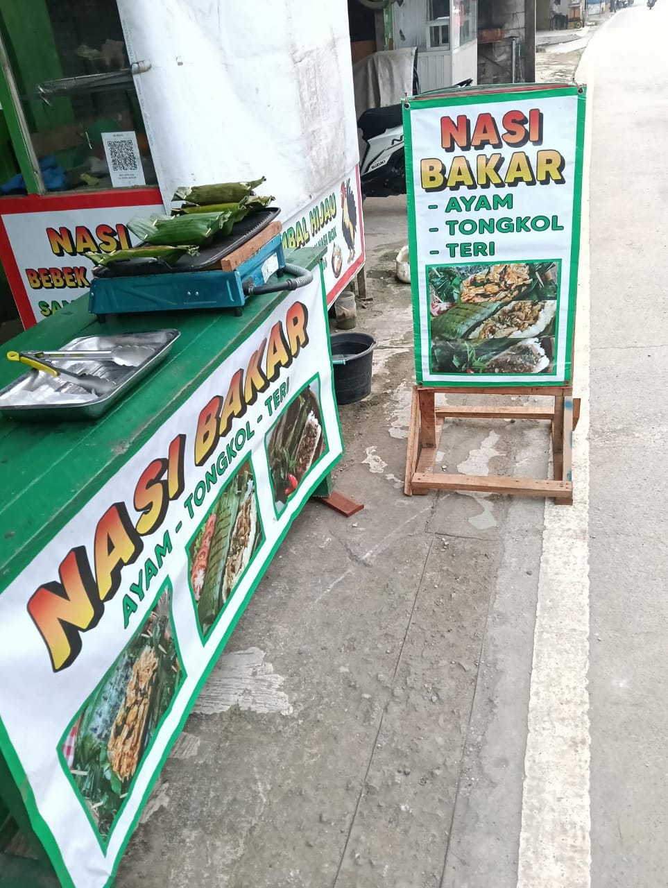 Nasi Bakar Viral di Karawang, Cita Rasa Kampung yang Bikin Warga Ketagihan